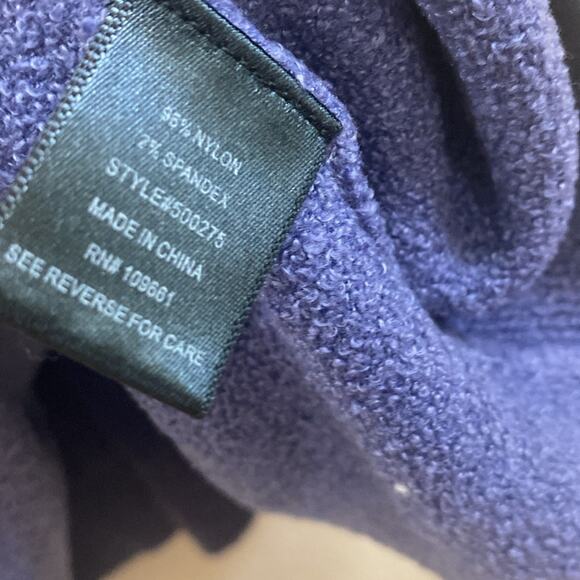 Coleen Lopez women’s size Small ombré cold shoulder sweater - Picture 5 of 6